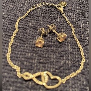 ***NEW*** Tocara Breast cancer awareness bracelet & earrings